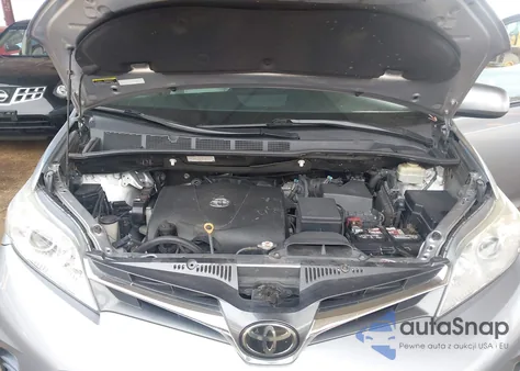 2018 Toyota Sienna Xle 7 Passenger z USA, uszkodzony, nr VIN 5TDDZ3DC9JS194491